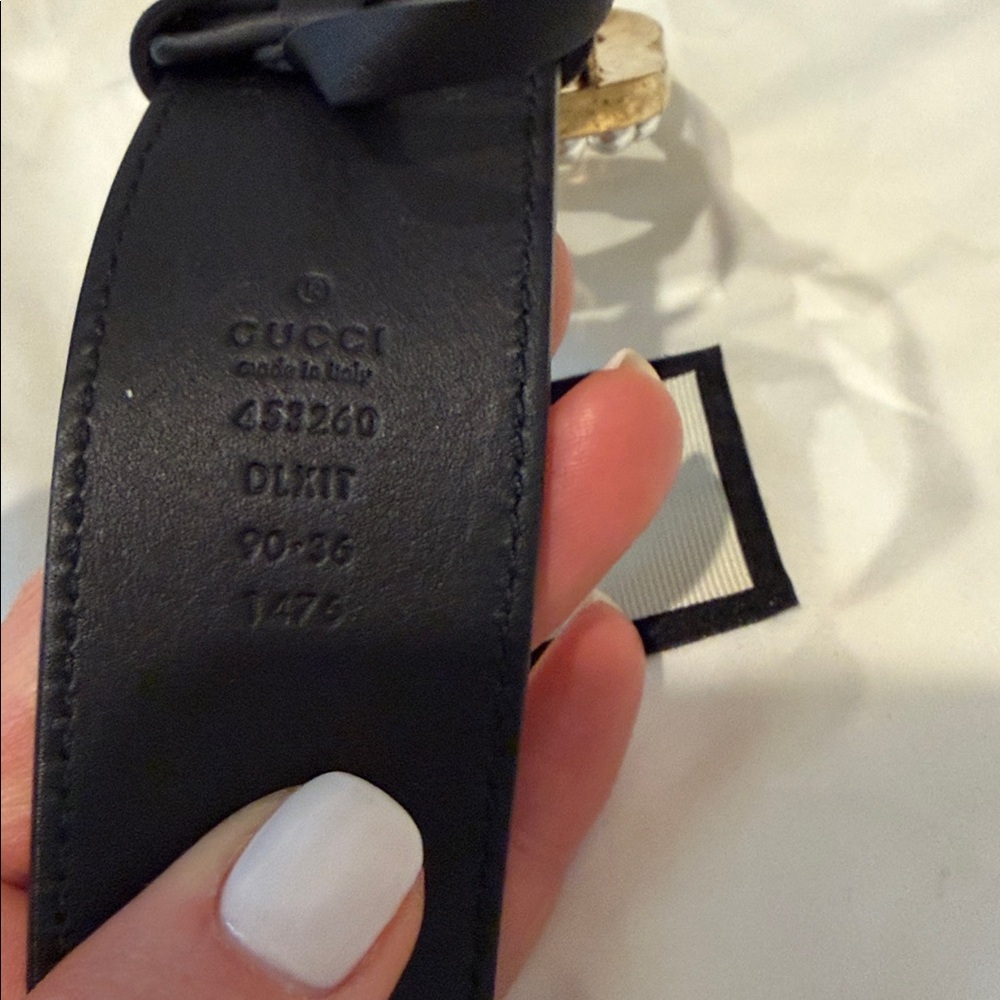 Gucci Black Leather Belt with Gold Pearl GG Buckle - Picture 3 of 4